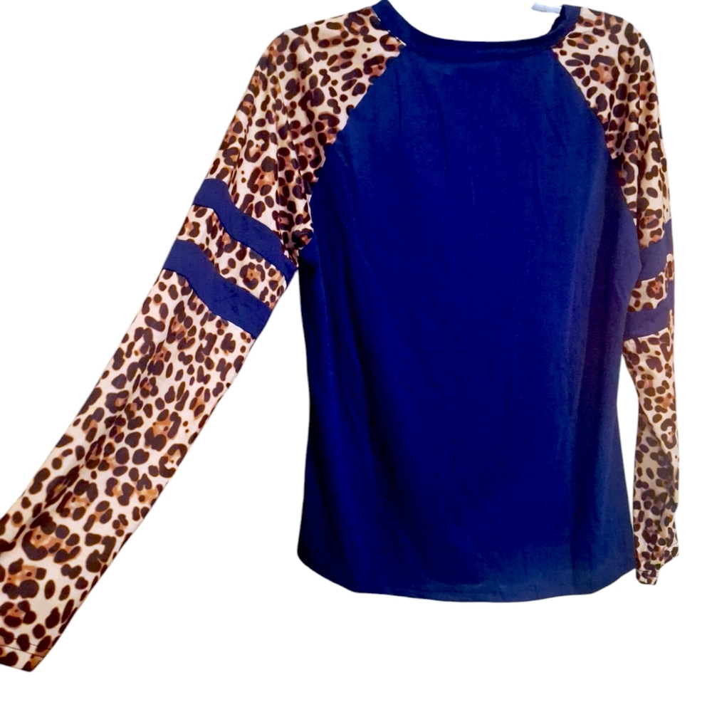 Super soft royal blue and animal print medium top NWOT